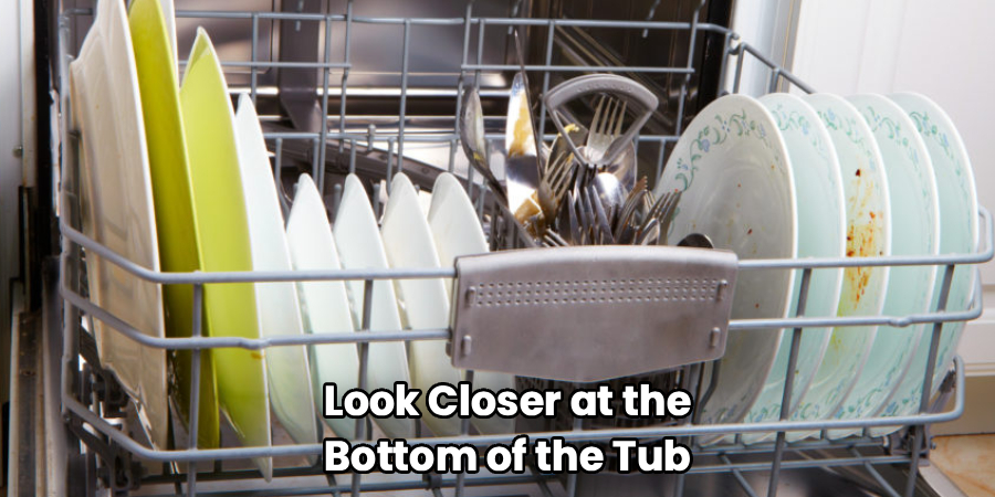 Look Closer at the
Bottom of the Tub